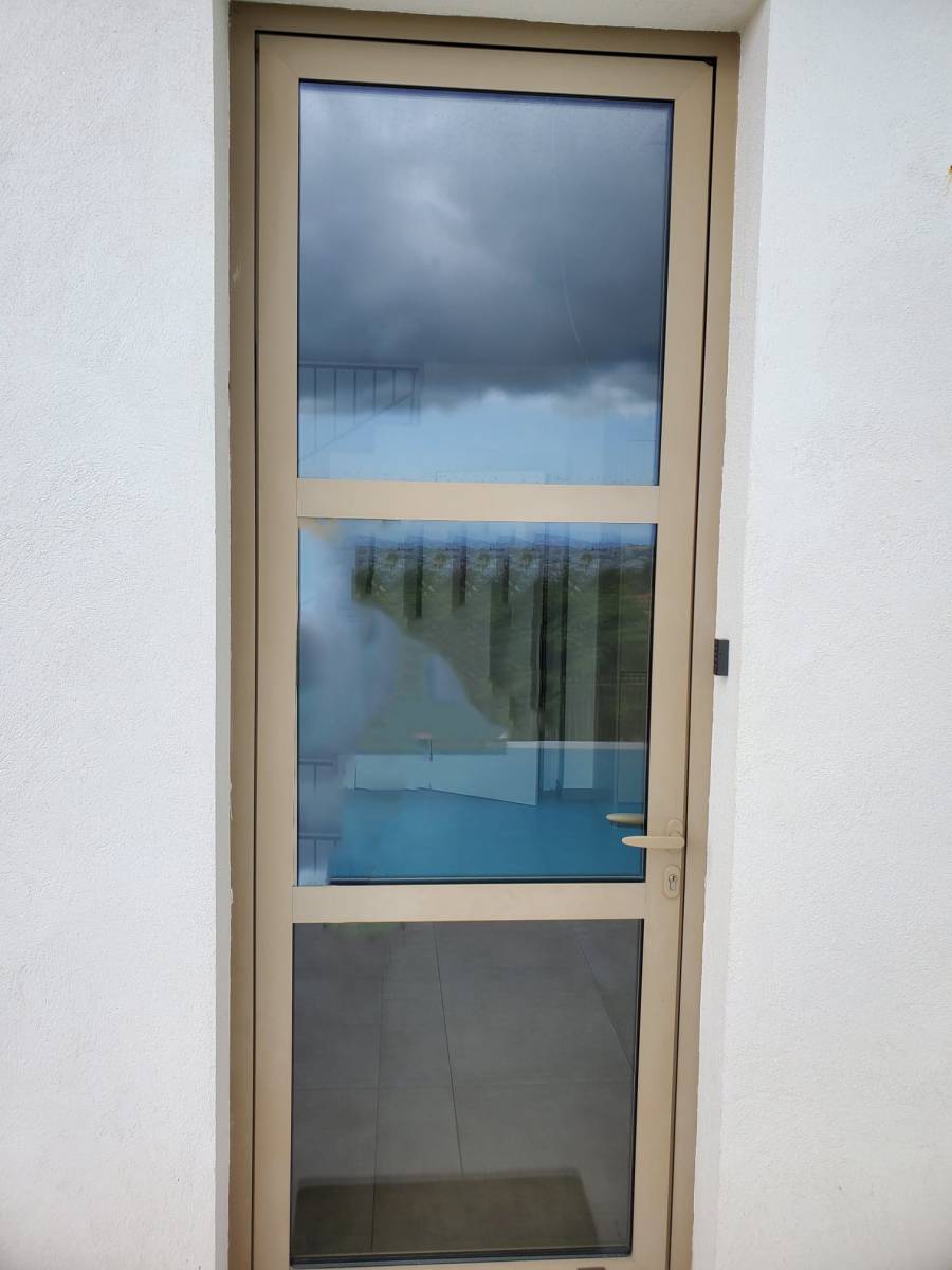 Porte d'entrée SOLEAL brun lacté texturé