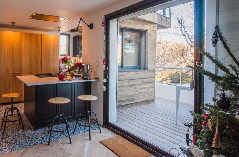 Construction sublimée par des menuiseries en aluminium Technal près d'Aix en Provence