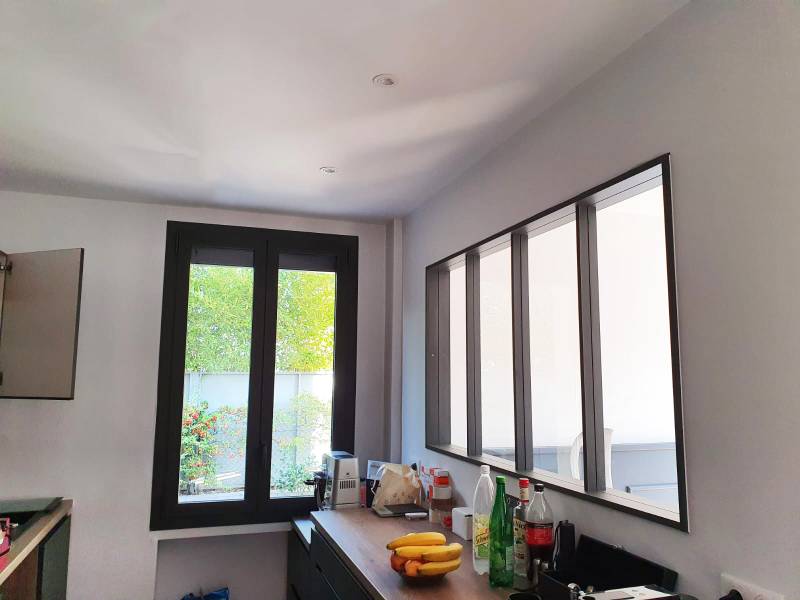 Installation de menuiseries en aluminium Technal à Cabries